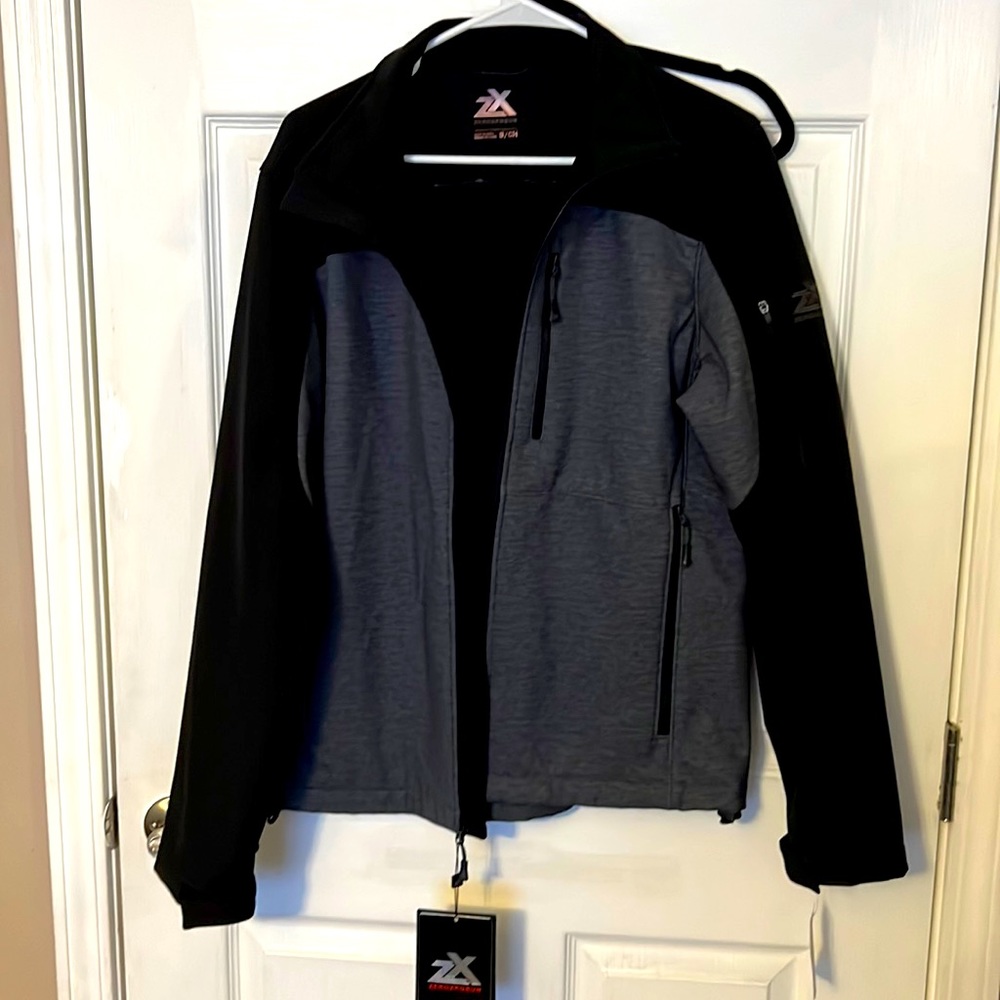 ZeroXposur Softshell All-Seasons Jacket in Black Size Adult Small